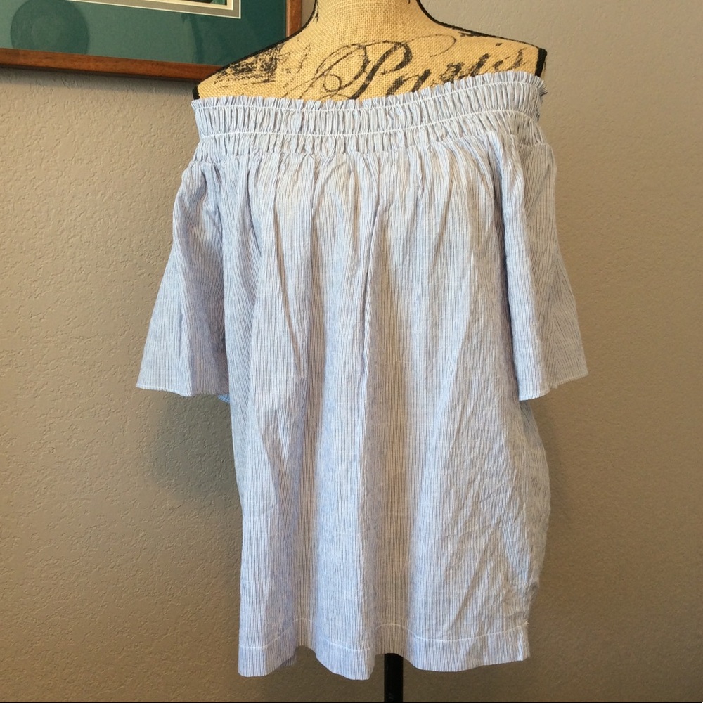 A New Day NWT Off shoulder loose flowy blue striped Summer top women’s L